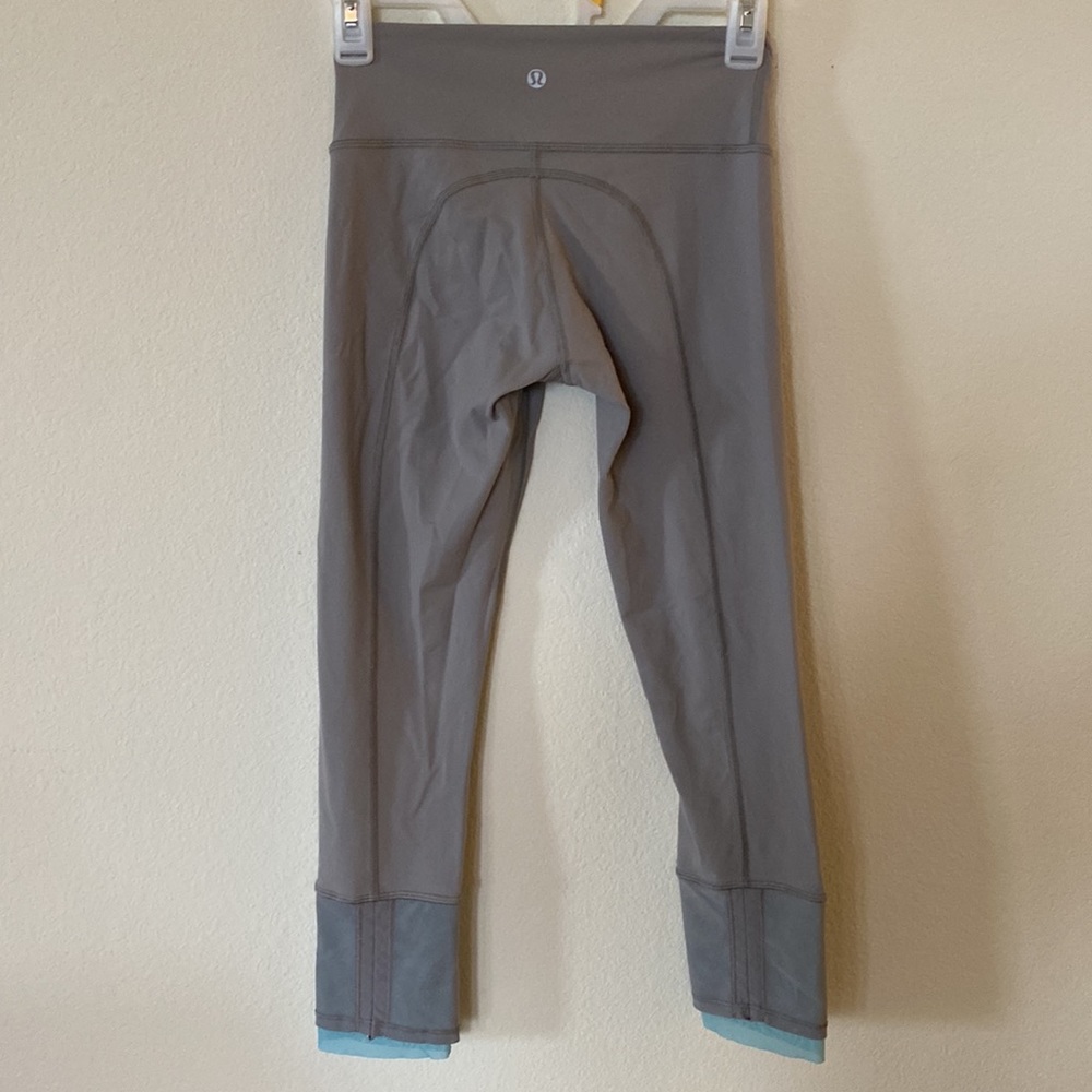 Lululemon crop leggings